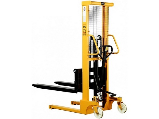 诺力手动堆高车
