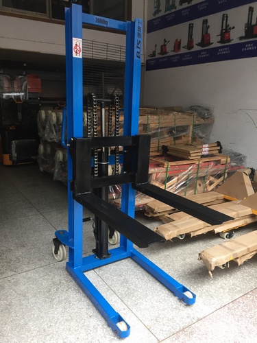 2吨工字钢手动堆高车